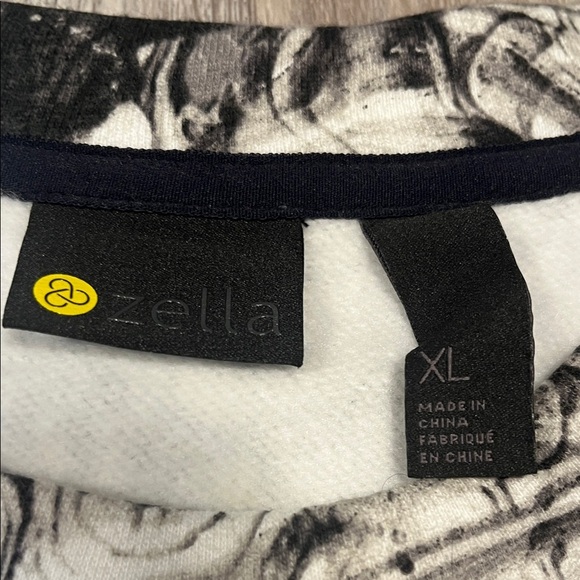 Zella Marble Print Sweatshirt New with tag Size X-Large - Picture 2 of 7